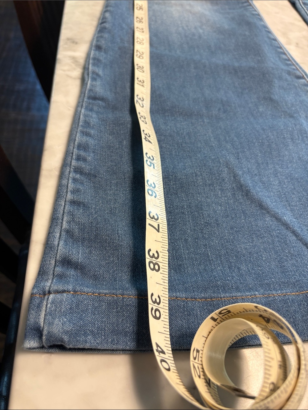 Jeans - Picture 6 of 8